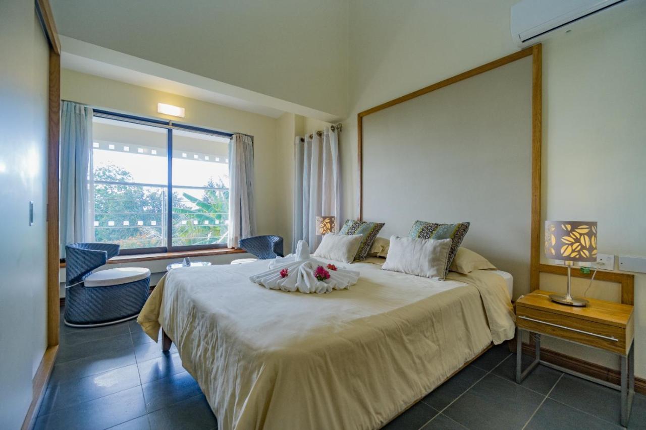 Villasun Luxury Apartments & Villas Flic en Flac Exterior photo